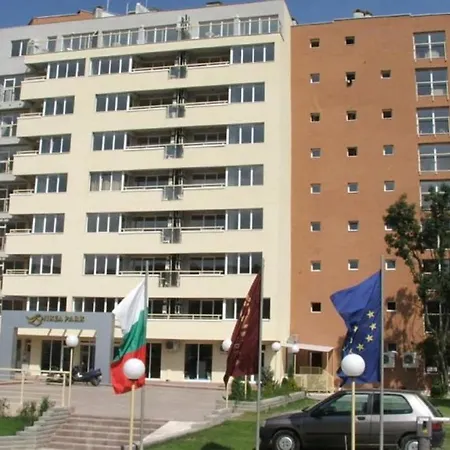 Apartment Nikea Park